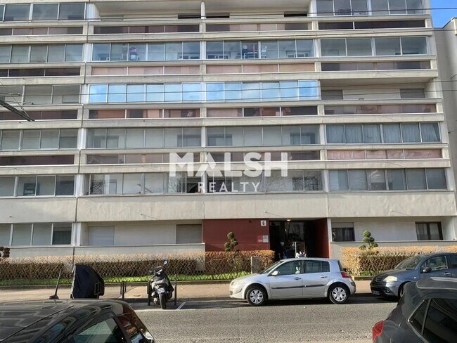 Plus de détails pour Bureau à vendre