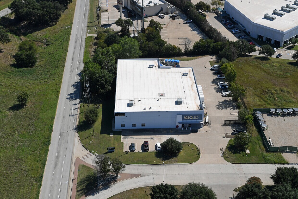 4924 Cambridge Rd, Fort Worth, TX à louer Photo intérieure– Image 1 sur 12