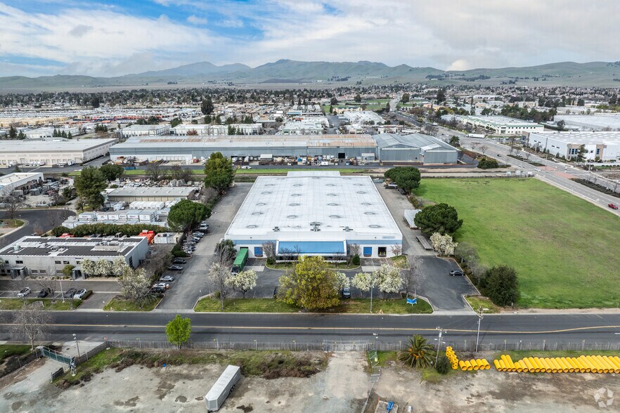 5874 Brisa St, Livermore, CA à louer - Aérien – Image 1 sur 1