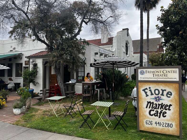 1000 Fremont Ave, South Pasadena, CA à louer - Photo de l’immeuble – Image 3 sur 8