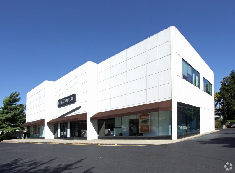 434 Route 18, East Brunswick, NJ à louer - Photo de l’immeuble – Image 3 sur 11