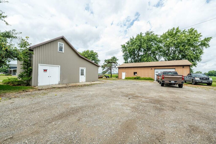 169 Hinchman Rd, Baroda, MI à vendre - Photo de l’immeuble – Image 1 sur 1