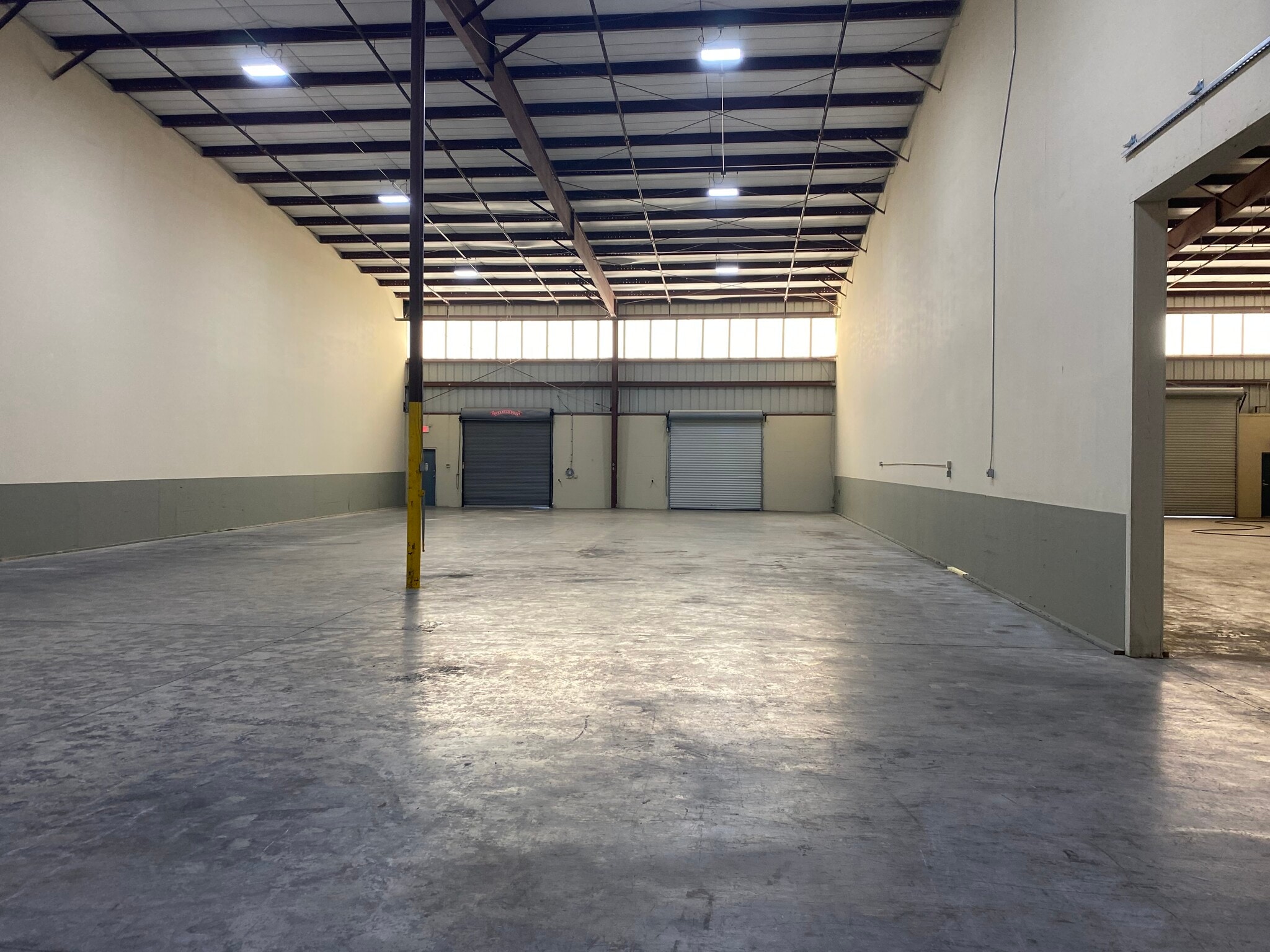 4960 E Lakeland Commerce Pky, Lakeland, FL à louer Photo intérieure– Image 1 sur 4