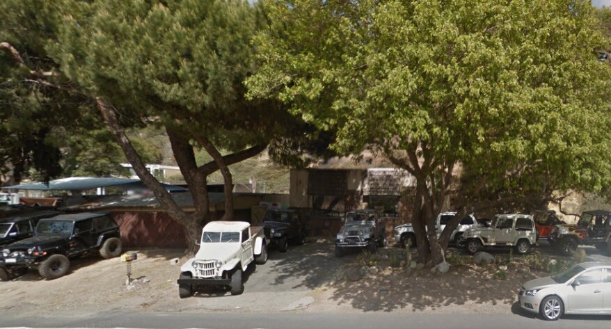 3225-3231 Laguna Canyon Rd, Laguna Beach, CA à vendre - Photo principale – Image 2 sur 4