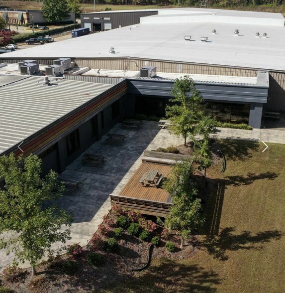 428 Industrial Ln, Birmingham, AL à vendre - Photo de l’immeuble – Image 3 sur 7