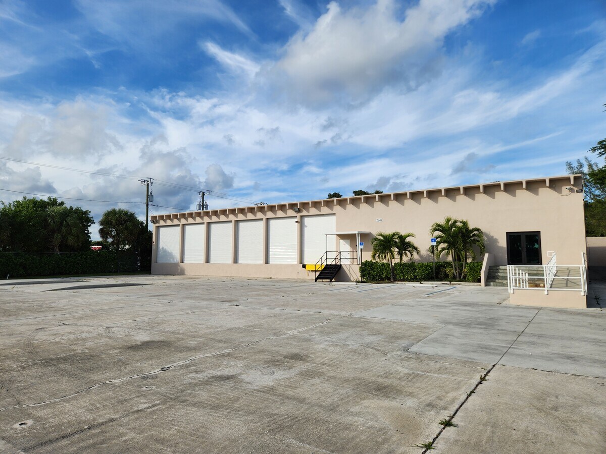View Photo