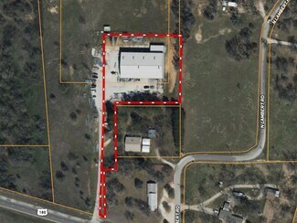 Plus de détails pour 6160 Mineral Wells Hwy, Weatherford, TX - Industriel/Logistique à louer