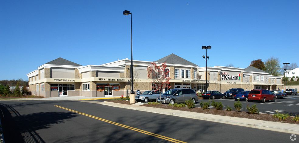 1163 Farmington Ave, Berlin, CT à louer - Photo principale – Image 1 sur 4