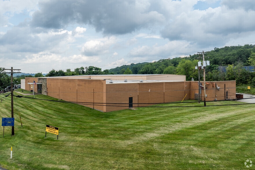 2020 N Main St, Washington, PA à louer - Photo de l’immeuble – Image 1 sur 9