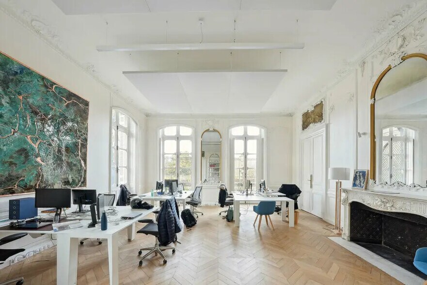Bureau dans Paris à louer - Photo de l’immeuble – Image 2 sur 8
