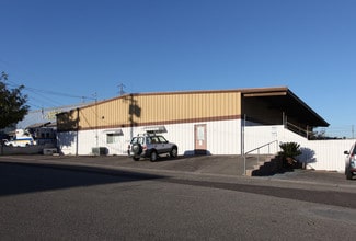 Plus de détails pour 1916 Commercial St, Escondido, CA - Industriel/Logistique à louer