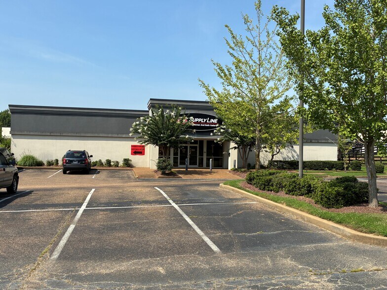 179 Hwy 72 E, Collierville, TN à louer - Photo de l’immeuble – Image 2 sur 7