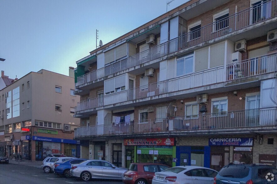 Plaza San Pedro Y San Pablo, 9, Coslada, Madrid à louer - Photo principale – Image 1 sur 2