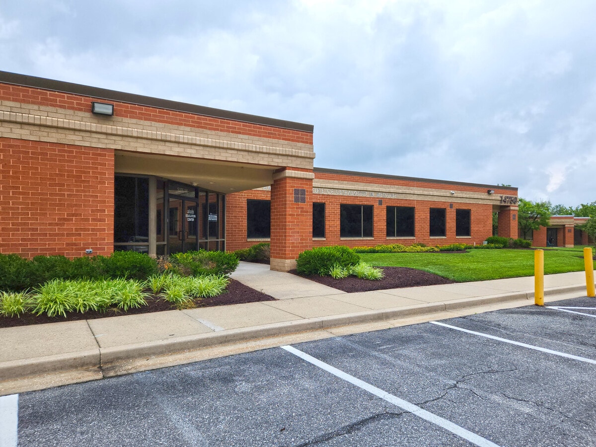 14750 Sweitzer Ln, Laurel, MD 20707 - Lot 100 - - Photo intérieure - Image 1 of 45