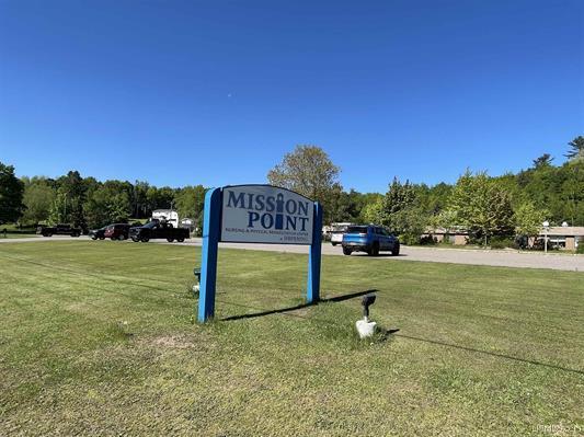 435 Stoneville Rd, Ishpeming, MI à vendre - Photo de l’immeuble – Image 2 sur 70