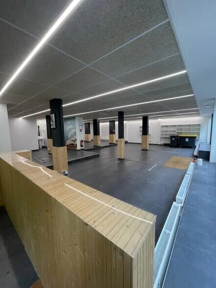 Local commercial dans Boulogne-Billancourt à louer - Photo intérieure – Image 1 sur 8