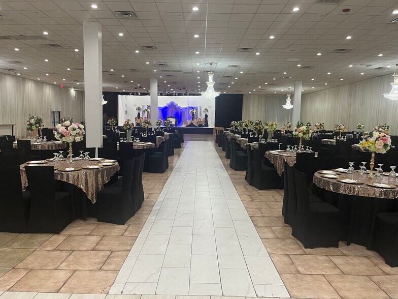 15102-15160 Bellaire Blvd, Houston, TX à louer - Photo de l’immeuble – Image 2 sur 5