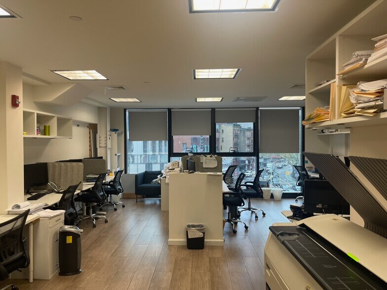 107 E Broadway, New York, NY à vendre - Photo intérieure – Image 3 sur 5
