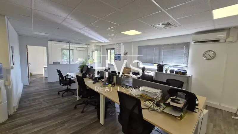 Bureau dans Vitrolles à louer Photo de l’immeuble– Image 1 sur 6