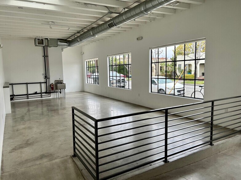 1201 Loma Ave, Long Beach, CA à louer - Photo de l’immeuble – Image 3 sur 6
