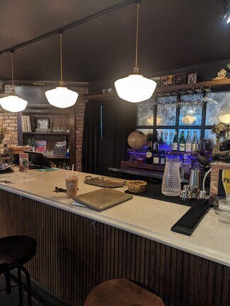 Plus de détails pour 235 E 53rd St, New York, NY - Local commercial à louer