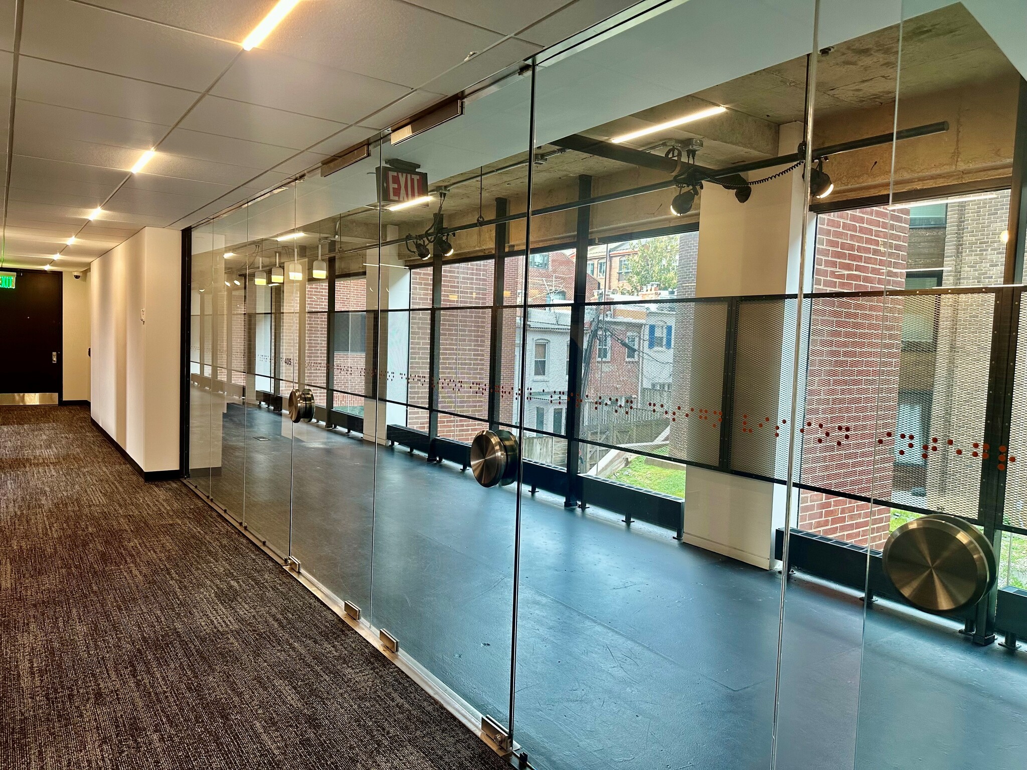 1000-1010 Wisconsin Ave NW, Washington, DC à louer Photo intérieure– Image 1 sur 6