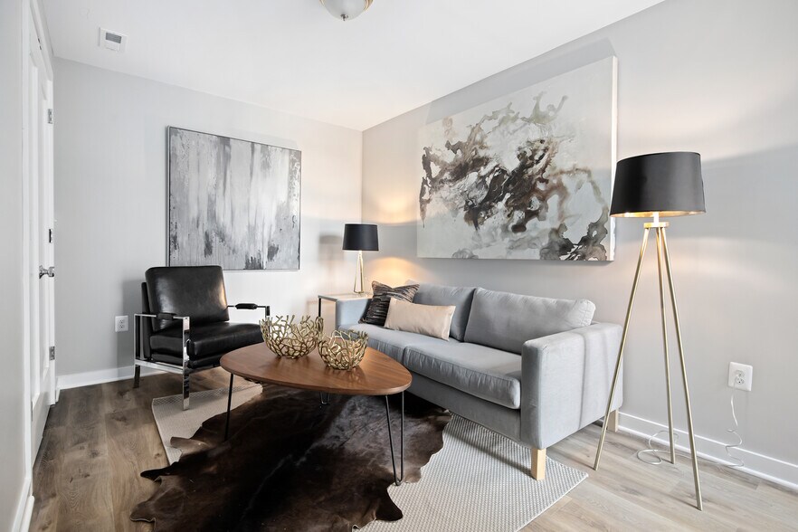 622-624 Girard St NE, Washington, DC à vendre - Photo de l’immeuble – Image 2 sur 6