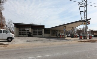 Plus de détails pour 8139 Metcalf Ave, Overland Park, KS - Local commercial à vendre