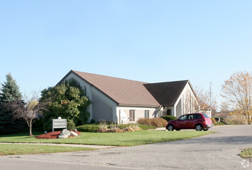 493 Century Ln, Holland, MI à louer - Photo de l’immeuble – Image 2 sur 9
