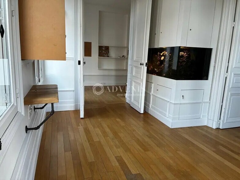 Bureau dans Tours à louer - Photo de l’immeuble – Image 3 sur 7