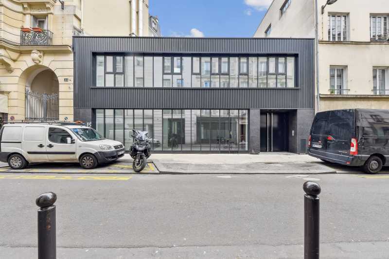44 Rue Des Vinaigriers, Paris à vendre Photo de l’immeuble– Image 1 sur 19