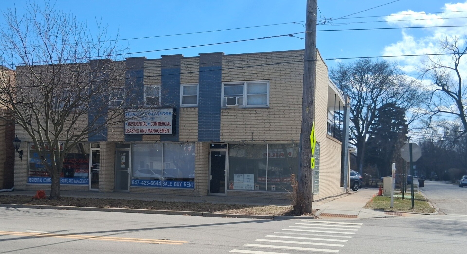 4023-4025 Church St, Skokie, IL à louer Photo de l’immeuble– Image 1 sur 2