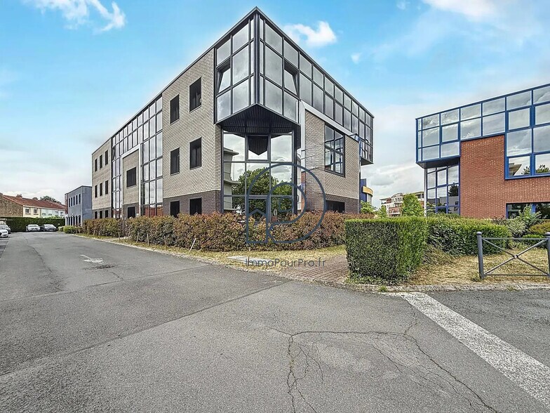 Bureau dans Wasquehal à vendre - Photo de l’immeuble – Image 1 sur 16