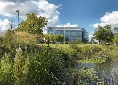 400 South Oak Way, Reading à louer - Photo de l’immeuble – Image 2 sur 5