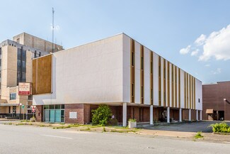 Plus de détails pour 121 W 6th Ave, Pine Bluff, AR - Bureau à vendre