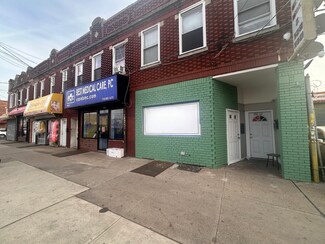 Plus de détails pour 10812 101st Ave, South Richmond Hill, NY - Local commercial à louer