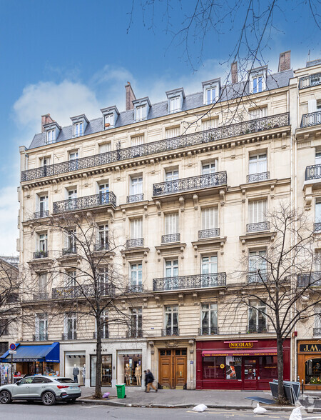 Bureau dans Paris à louer - Photo de l’immeuble – Image 2 sur 2