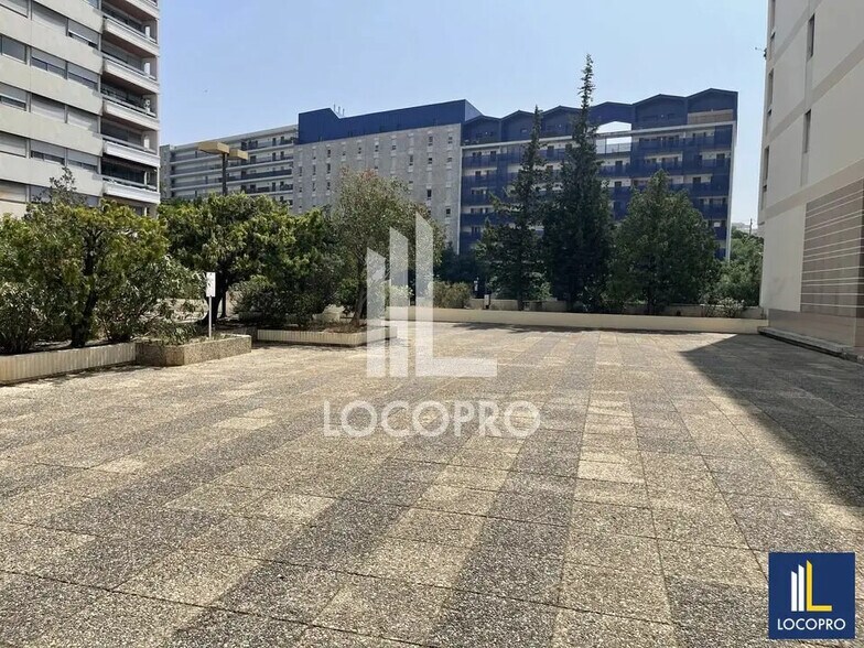 42 Boulevard De La Federation, Marseille à vendre - Photo de l’immeuble – Image 2 sur 8