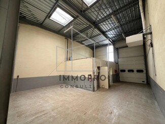 Plus de détails pour Local d'activités à louer