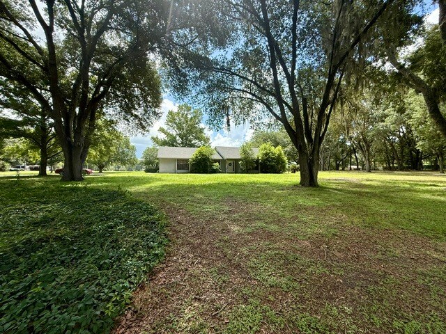 33322 County Road 437, Sorrento, FL à vendre - Photo de l’immeuble – Image 2 sur 34