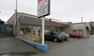 Plus de détails pour 2103-2111 Douglas St, Victoria, BC - Local commercial à louer