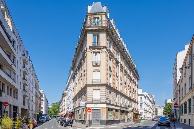 Plus de détails pour 13 Rue Boulle, Paris - Local commercial à louer