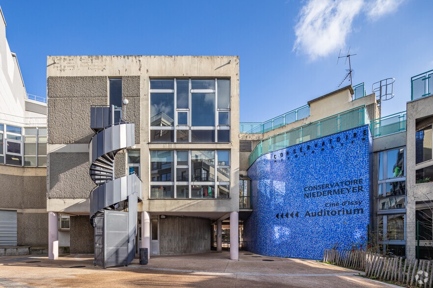 33-39 Rue Du Gouverneur Général Félix Eboue, Issy-les-Moulineaux à vendre - Photo de l’immeuble – Image 3 sur 19