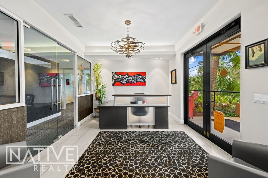 1000 E Broward Blvd, Fort Lauderdale, FL à louer - Photo intérieure – Image 3 sur 21