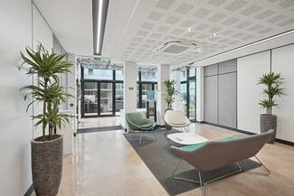 Plus de détails pour 68 Rue De Villiers, Levallois-Perret - Bureau à louer