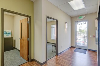 101 E Market St, Smithfield, NC à louer Hall d’entrée– Image 2 sur 7