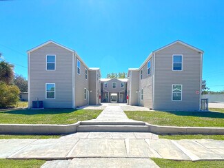 Plus de détails pour 321 W Ianthe St, Tavares, FL - Logement à vendre