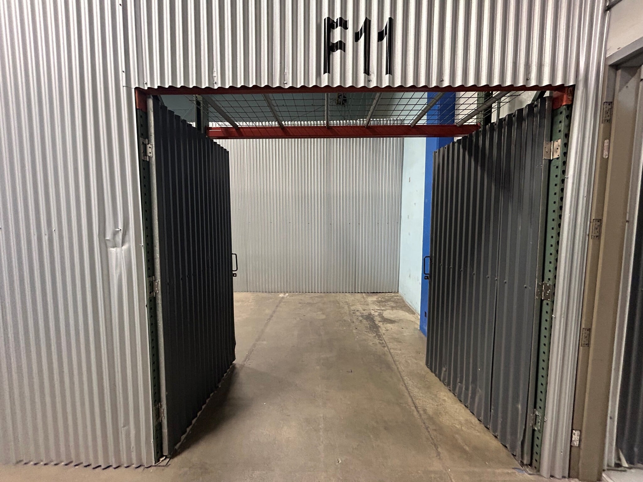 1185 Campbell Ave, San Jose, CA à louer Photo intérieure– Image 1 sur 4