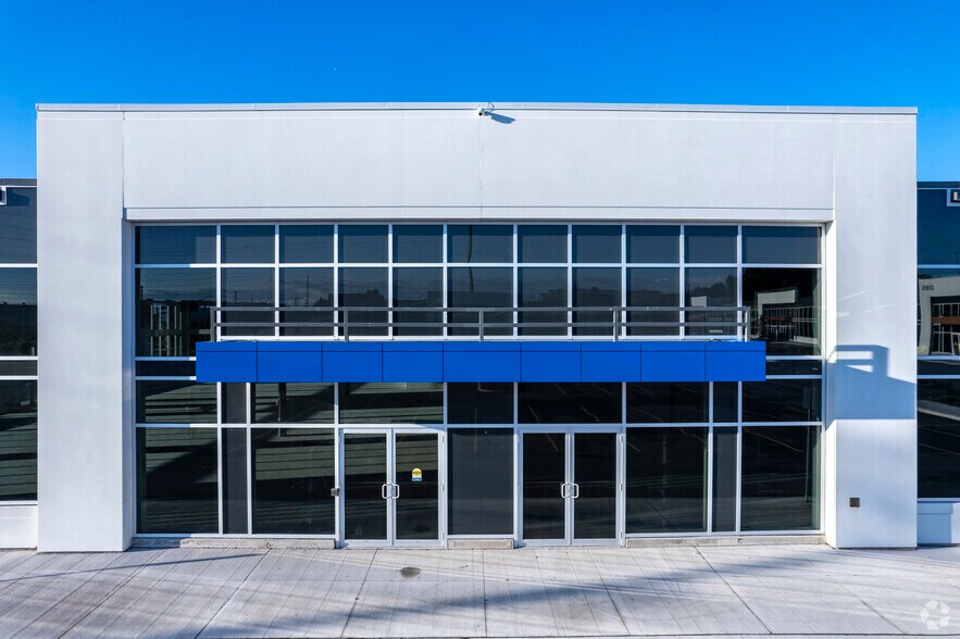 3185 Harvester Rd, Burlington, ON à louer - Photo de l’immeuble – Image 3 sur 4