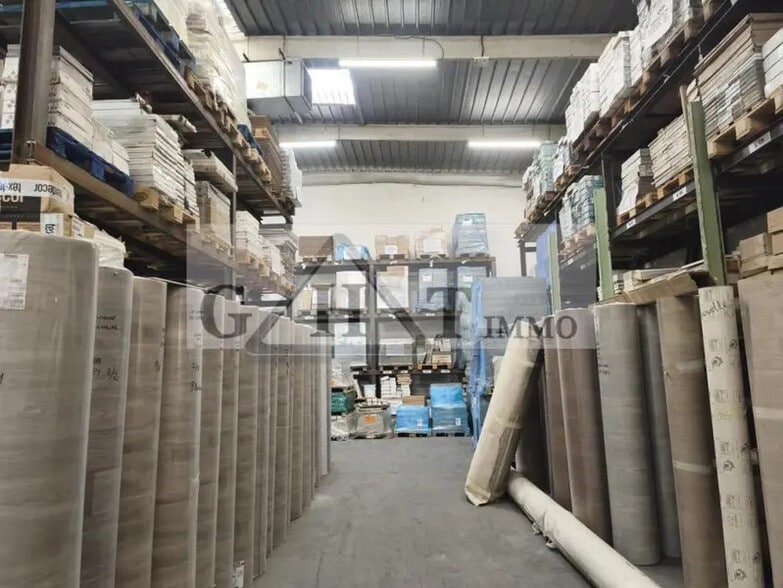 Industriel/Logistique dans Torcy à vendre - Photo intérieure – Image 2 sur 8